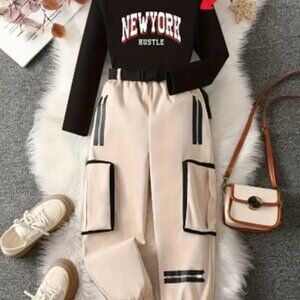 Girl's New York Hustle Graphic Long Sleeved Shirt in Black